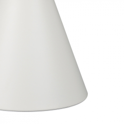 Βοηθητικά τραπέζια Coozlin Inart sintered stone σε απόχρωση λευκό μαρμάρου με λευκό-χρυσό μέταλλο (70x70x40εκ)