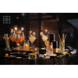 LEAFY WHISKEY 300CC H:8.5 D:9 P/1152 GB4.OB24