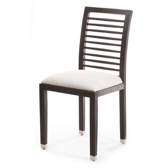 Καρέκλα φαγητού με ξύλινο σκελετό καφέ και λευκή δερματίνη 46x46x96cm